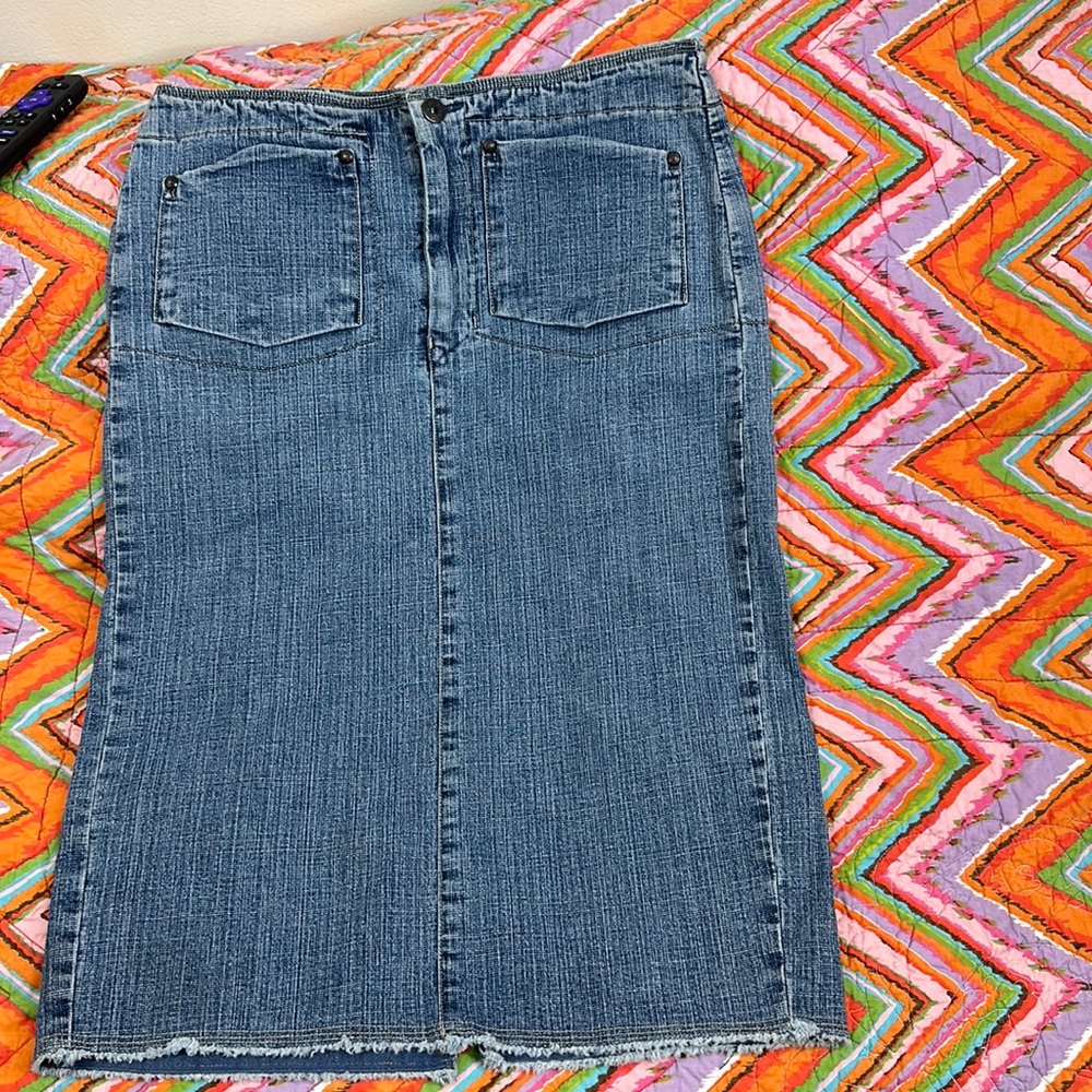Denim skirt
